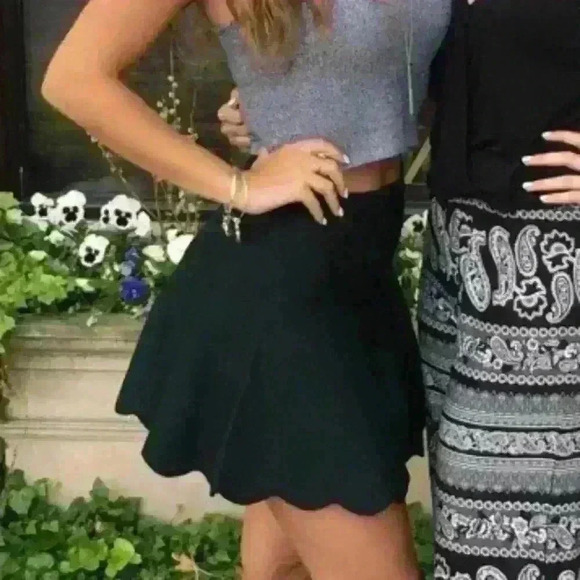 SOLD Women's Green Scalloped Mini Skirt - Picture 3 of 7